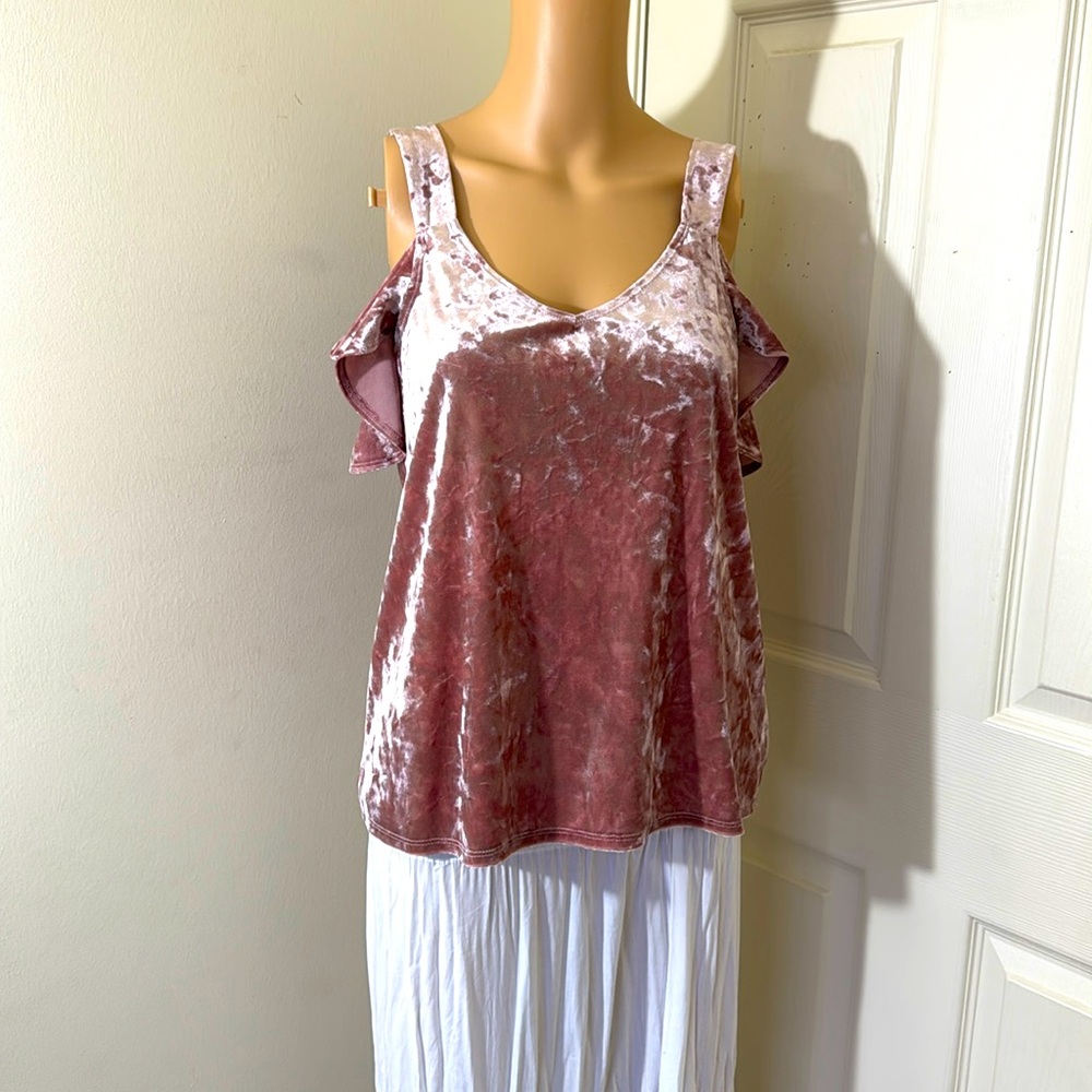 Pink / Mauve Velvet Cold Shoulder Top Size Small/ Medium